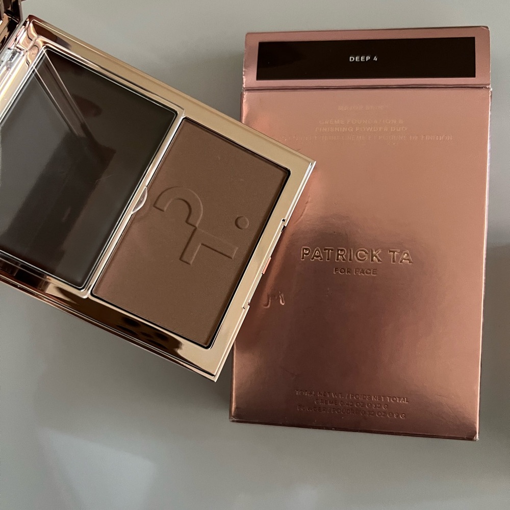 PATRICK TA
Major Skin Crème Foundation and Finishing Powder Duo